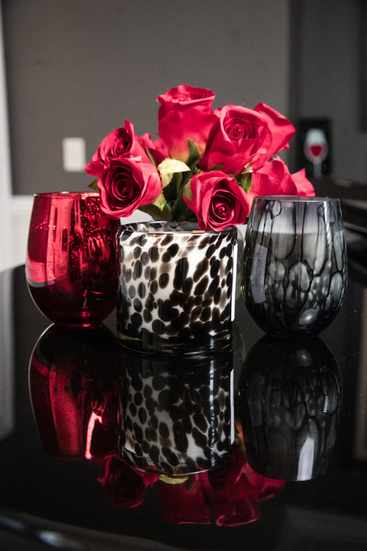 Illuminate Your Life with Fragrance and Ambiance